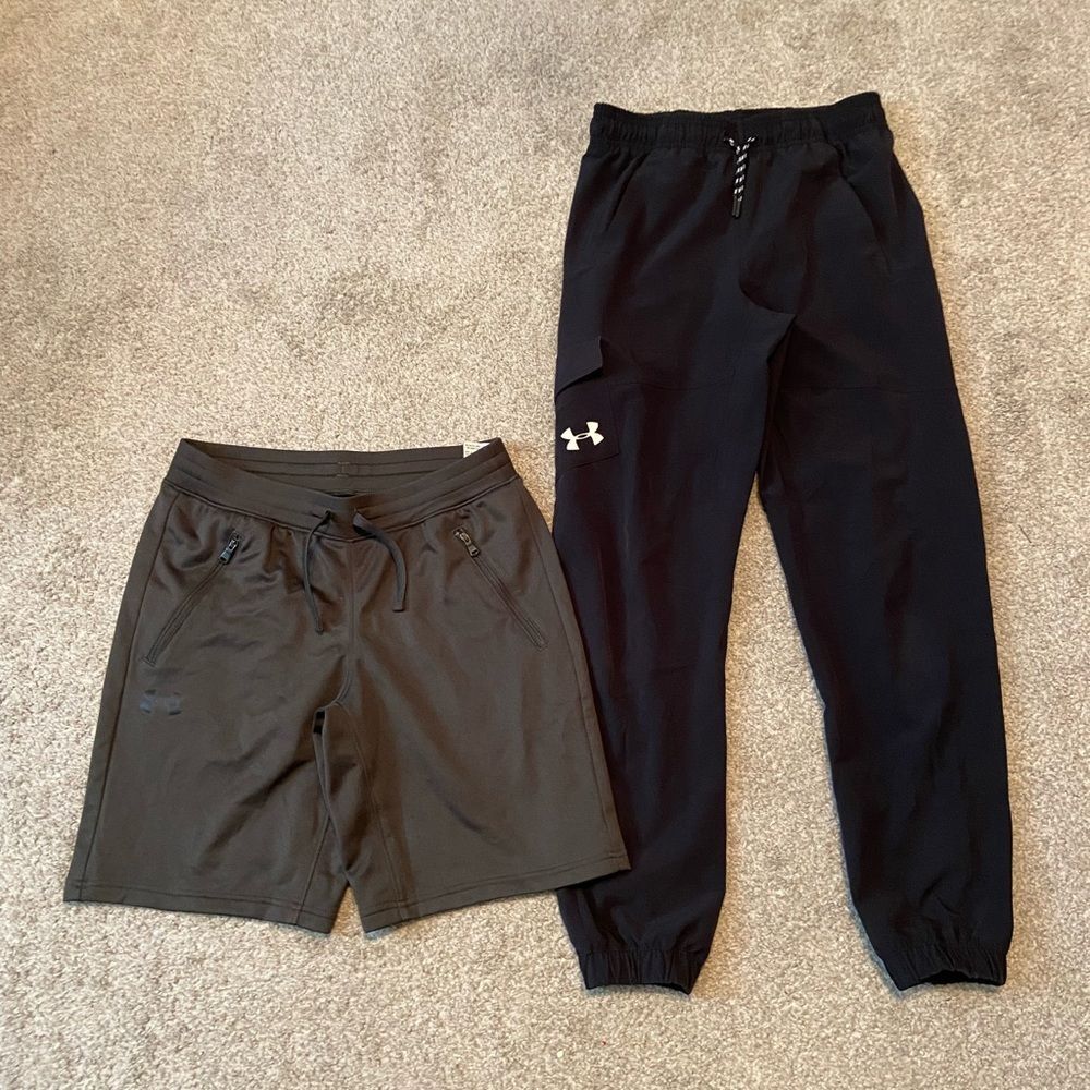 Under Armour Youth Large Athletic Shorts Pants Set Black‎ Gray Gym Workout